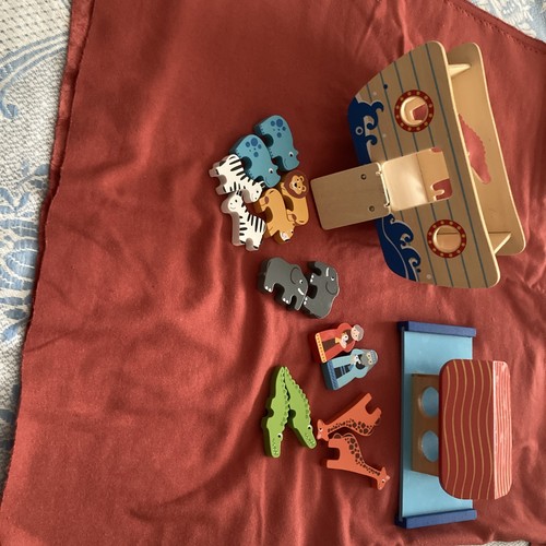 Wooden noah ark - noah’s, ‘shape