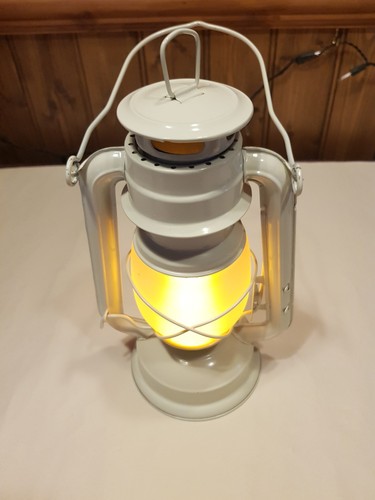 Cream lantern battery - cream,