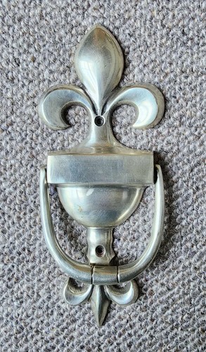 Large fleur lis door - large, fleur-de-lis