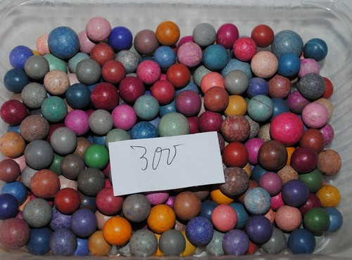 300 vintage clay - vintage, marbles