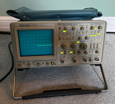 Tektronix 2465B 400MHz Analogue Oscilloscope
