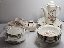 Palissy Springtime Royal Worcester 6 Place Set - Dinner/Tea Service