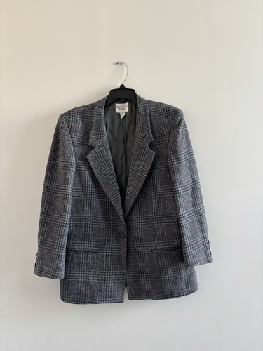 Vintage bretton place - vintage,