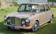 PHOTO  PRU568G VANDEN PLAS