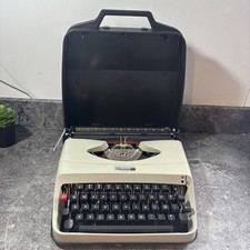 Underwood 19 Portable Manual Typewriter with case Vintage H1