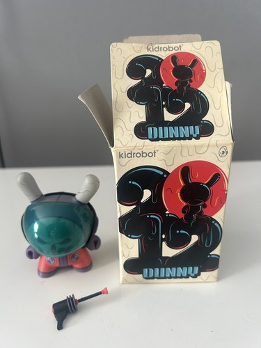 Kidrobot dunny 2012 series - dunny,