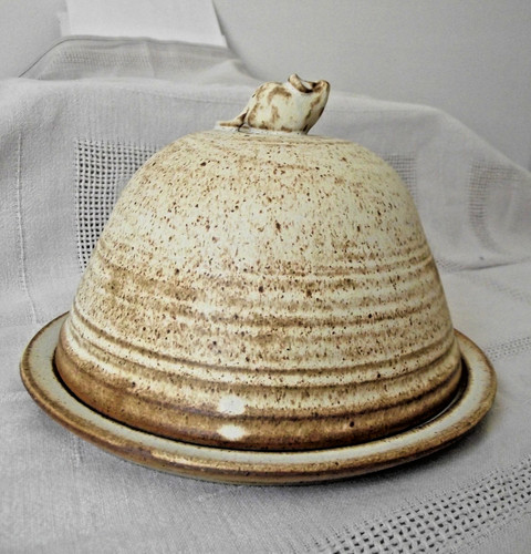 Large studio pottery lidded - studio,