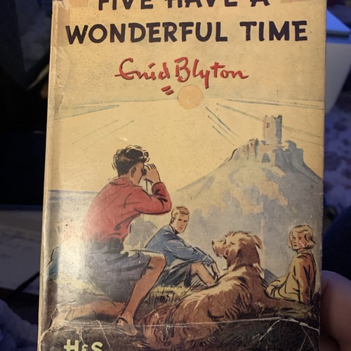 Five have wonderful time - five,