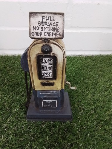 Vintage metal decorative - vintage,