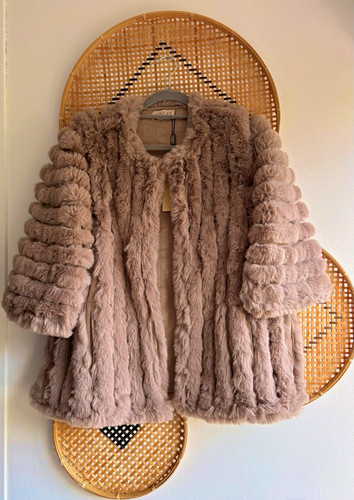 Joseph style nwt taupe - style, faux