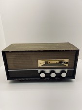Vintage Tube Radio AM & FM