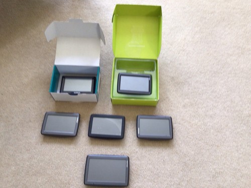 Six all working sat navs - (6),