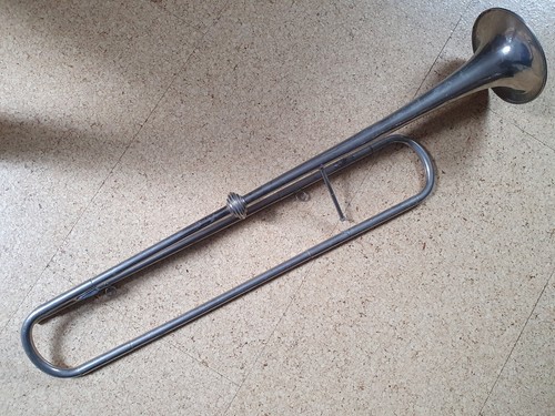 Old natural trumpet - old, (es)