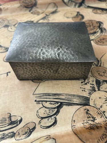 English pewter trinket - trinket, box