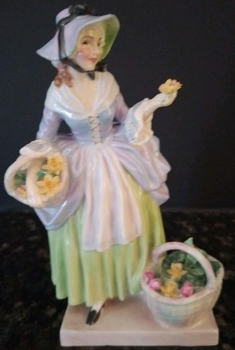 Rare hand signed royal doulton - rare,