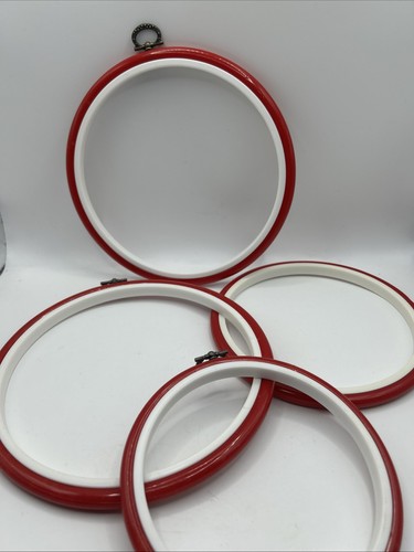 Red round embroidery - red,