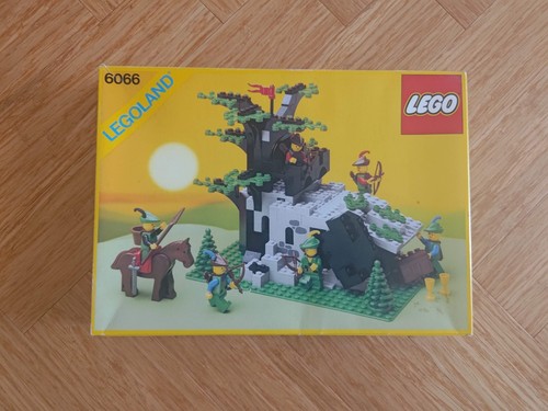 Lego castle camouflaged - castle,