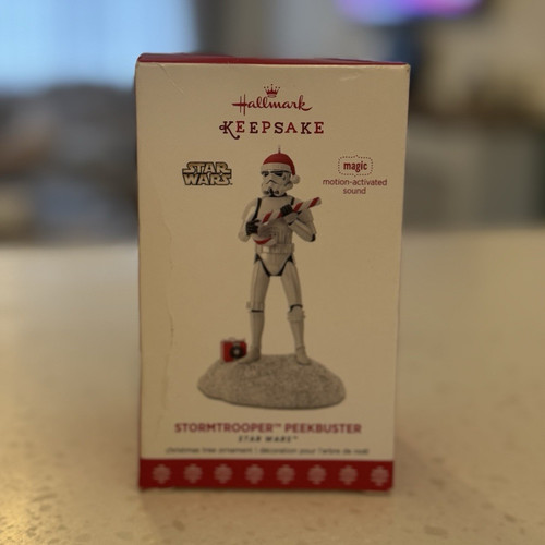 Hallmark keepsake star wars - star,