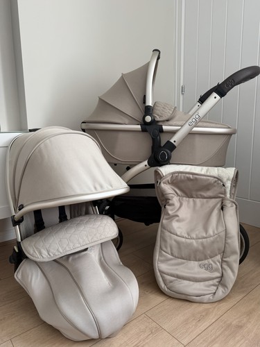 Egg feather pram - feather, travel