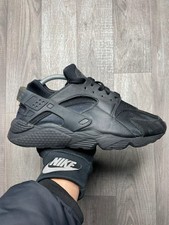 Triple Black Nike Huaraches
