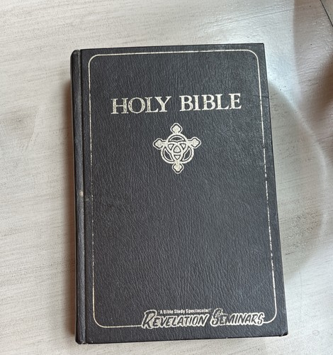 1985 kjv holy - kjv, red