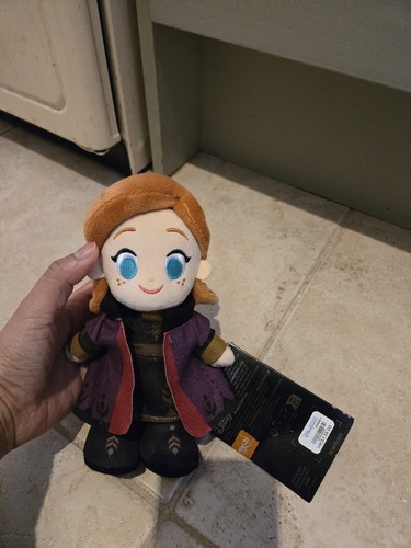 Disney store plush doll - doll, nuimos