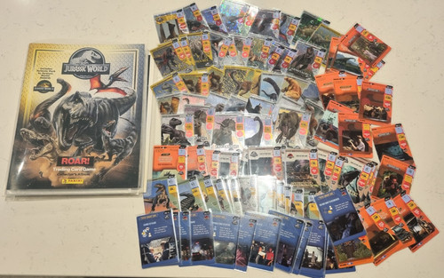 Jurassic world roar panini - jurassic, roar!