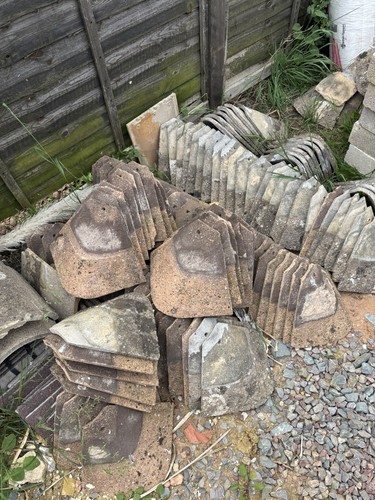 Redland concrete roof - concrete,