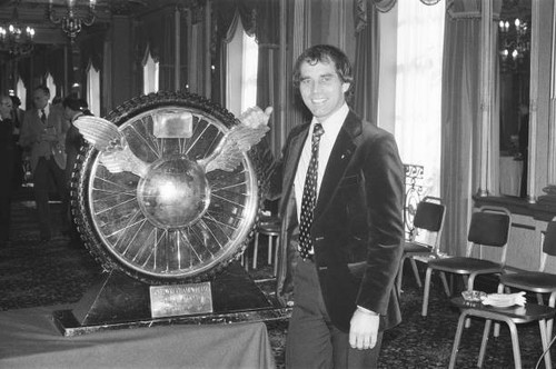 Ivan mauger mbe speedway - ivan,