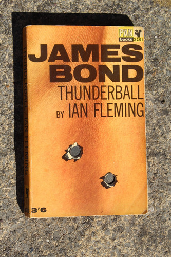 Ian fleming thunderball pan - fleming,