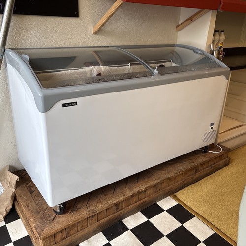 Tefcold ice cream display - tefcold,