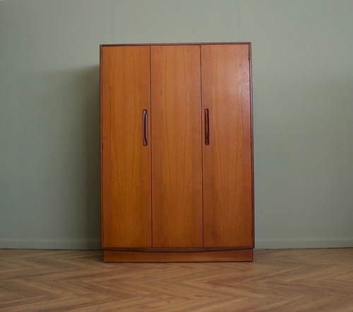 Mid century teak fresco - teak,