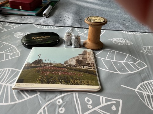 Vintage sewing kit - sewing,