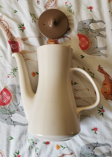 Poole pottery twintone sepia - poole,