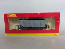 R6108 Hornby OO Gauge 20 Ton