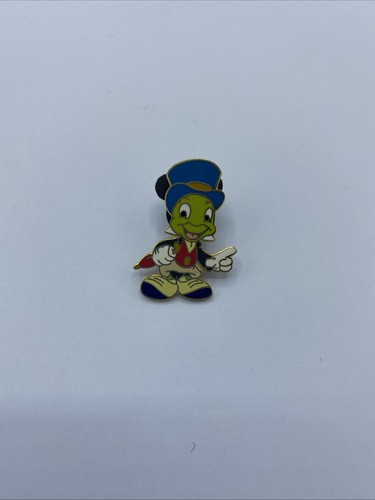 Rare disney pin trading 2002 - rare,