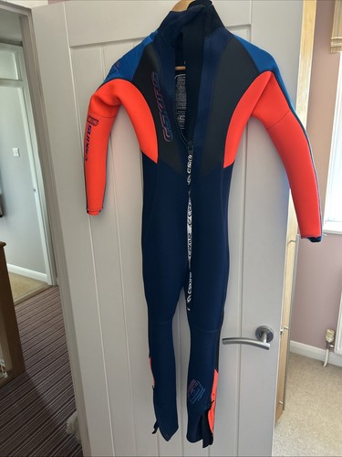 Skins wet suit - suit, size