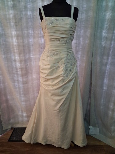 Wedding dress size - , 10