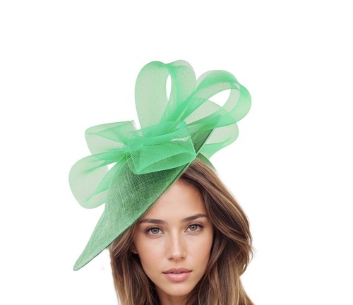 Emerald kelly green saucer - emerald,