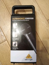 Behringer ULTRAVOICE XM8500 Dynamic Cardioid Vocal Microphone with Box and cable