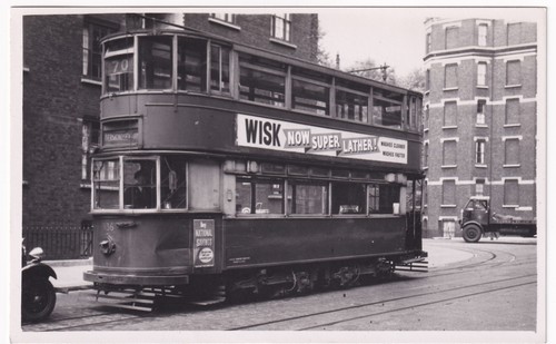 London tram 936 route - tram,