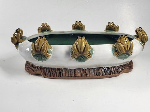 Vintage majolica frogs on - vintage,