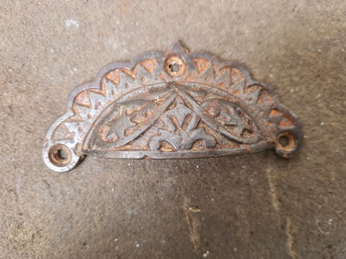 One single old - old, drawer