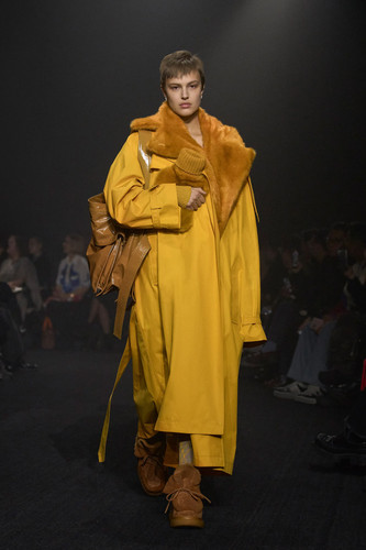 Burberry aw23 kennington - burberry,