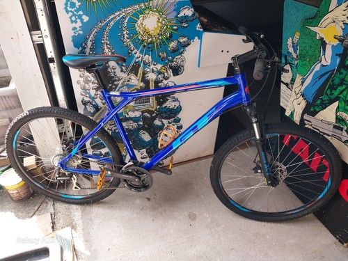 Aggressor pro mountain bike - gt,