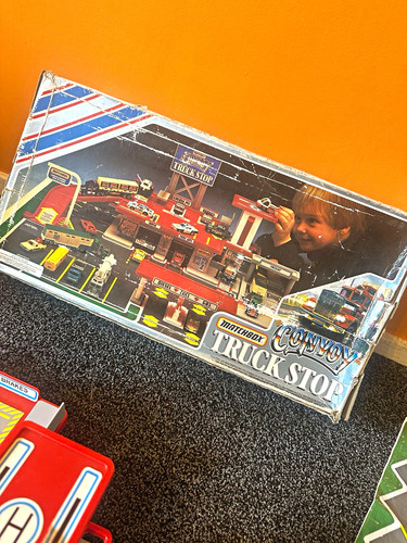 Matchbox convoy truck - truck, stop