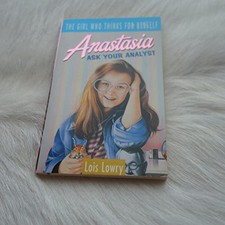 Anastasia, Ask Your Analyst: 4 (Lions S.), Lowry, Lois