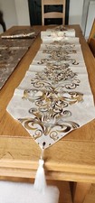 Set of 17  soft velvet matching table runners , in 2  colourways