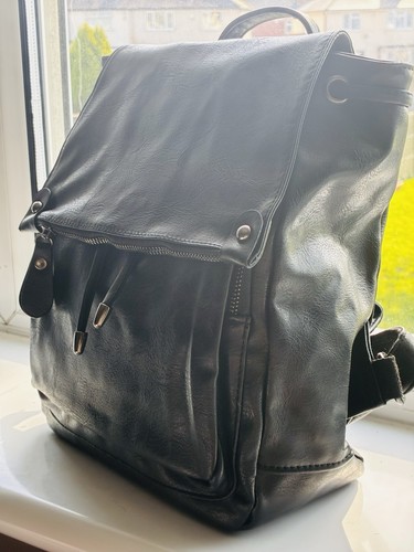 Black mini leather backpack - leather,