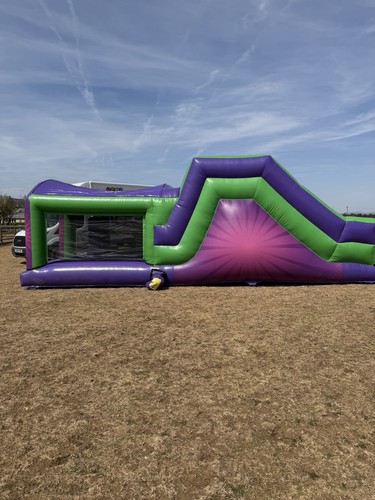 Airquee obstacle course with - airquee,